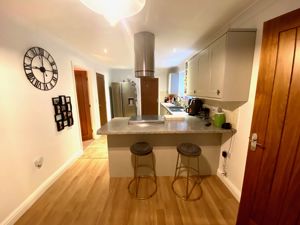 Kitchen/Diner- click for photo gallery